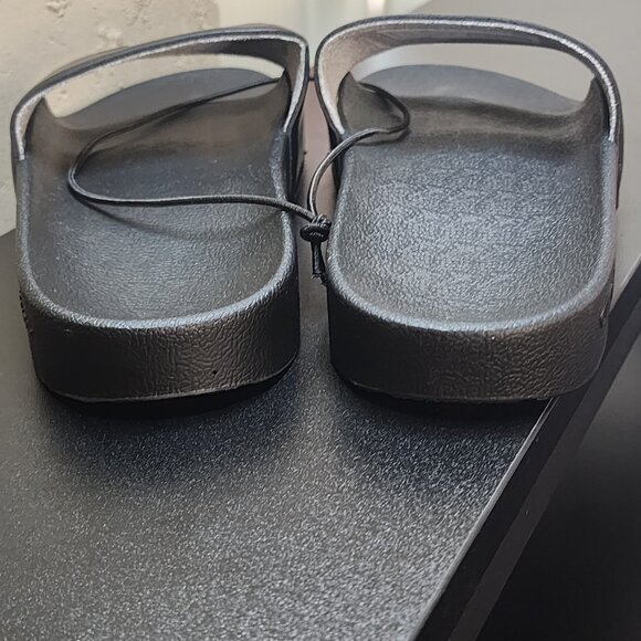 Champion Black Flat Lightweight Slides Sandals - Picture 6 of 9